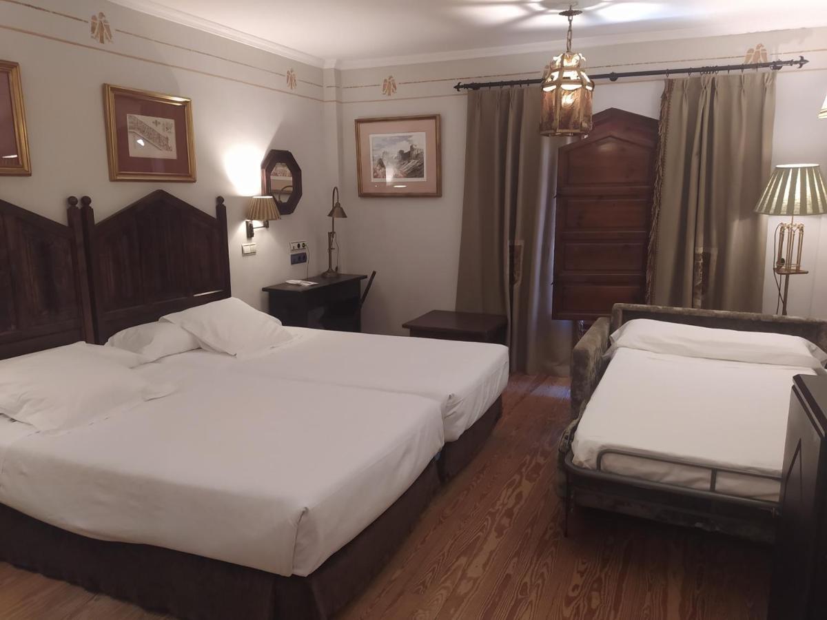 Parador De Olite Dış mekan fotoğraf