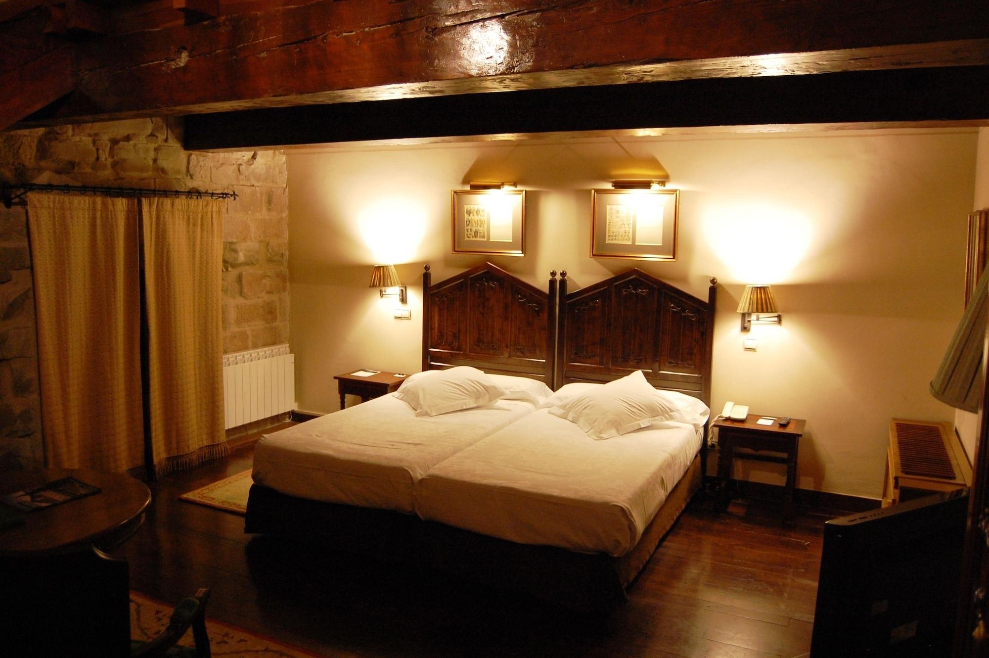 Parador De Olite Dış mekan fotoğraf